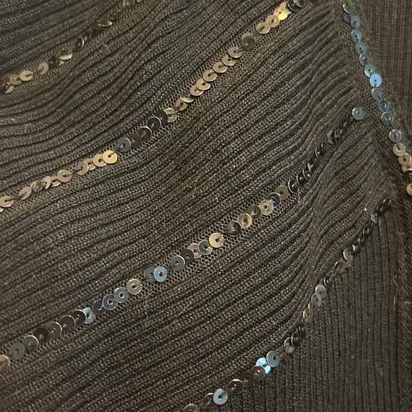 Top - Picture 8 of 10